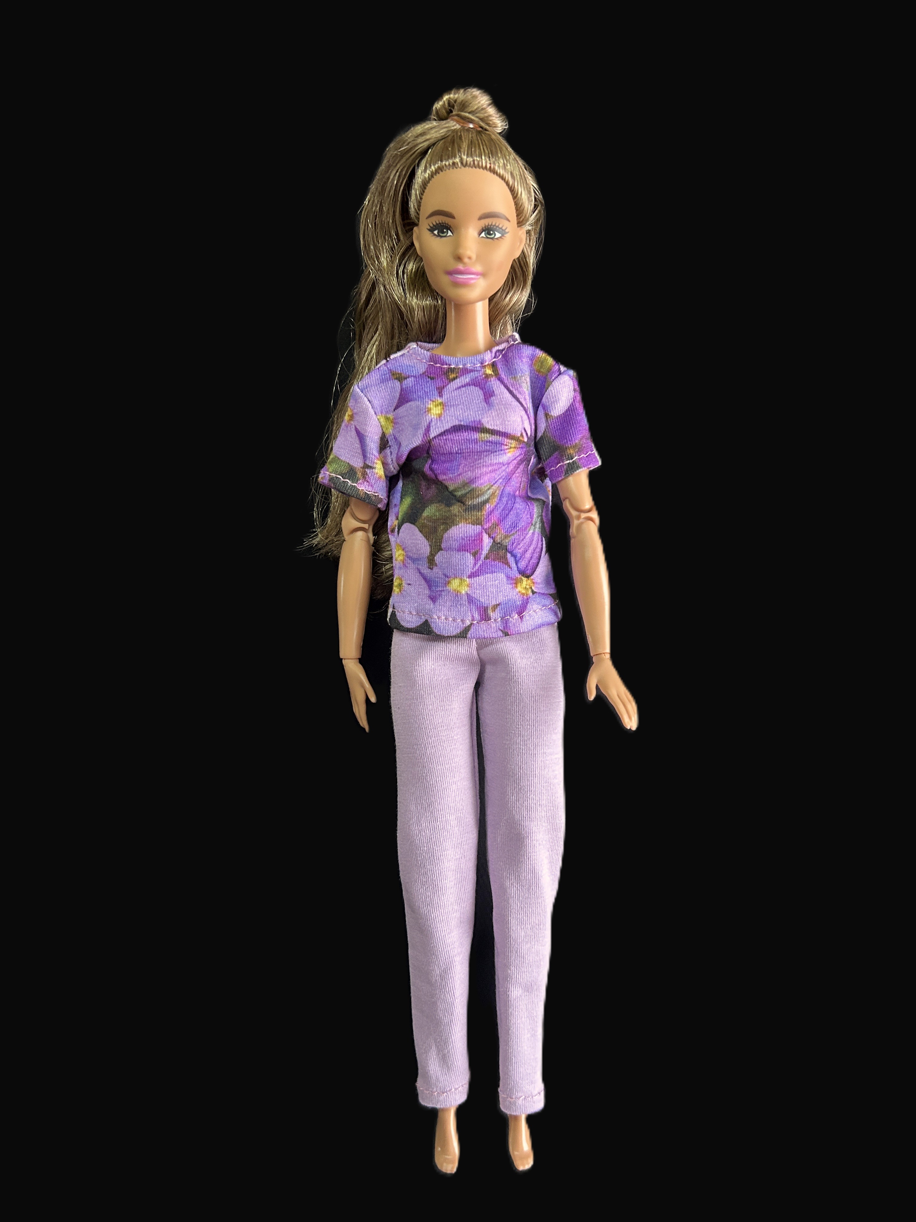 Lilla lilledega särk + retuusid